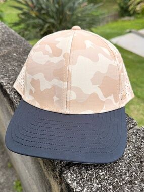 Melin Brand Hydro A-Game SnapBack hat. Size XL.